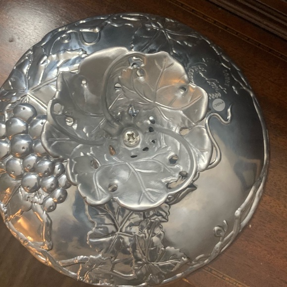 Arthur Court small grape design pedestal cookie/ cake tray - Picture 4 of 8